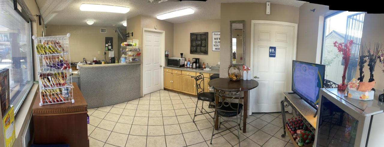 Best Budget Inn Bastrop Bagian luar foto
