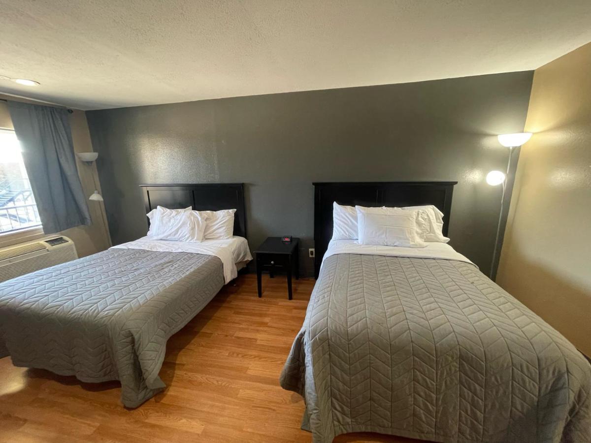 Best Budget Inn Bastrop Bagian luar foto